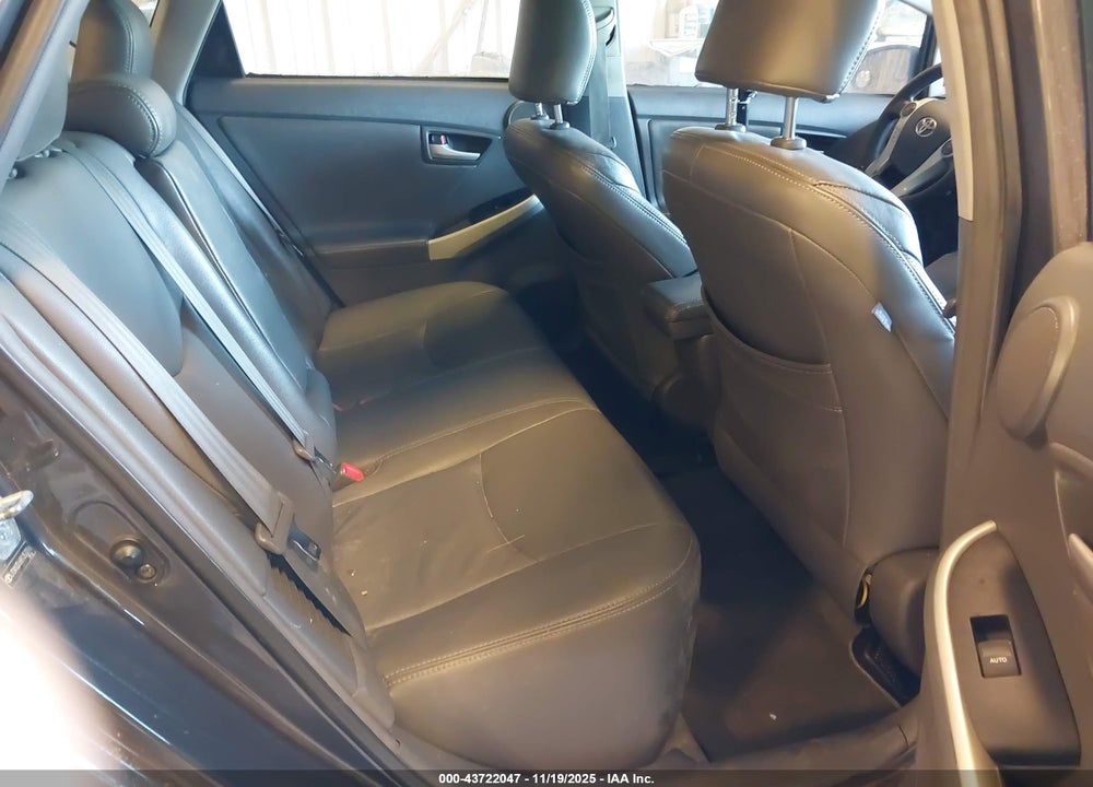 2011 TOYOTA PRIUS THREE VIN: JTDKN3DU6B1353316