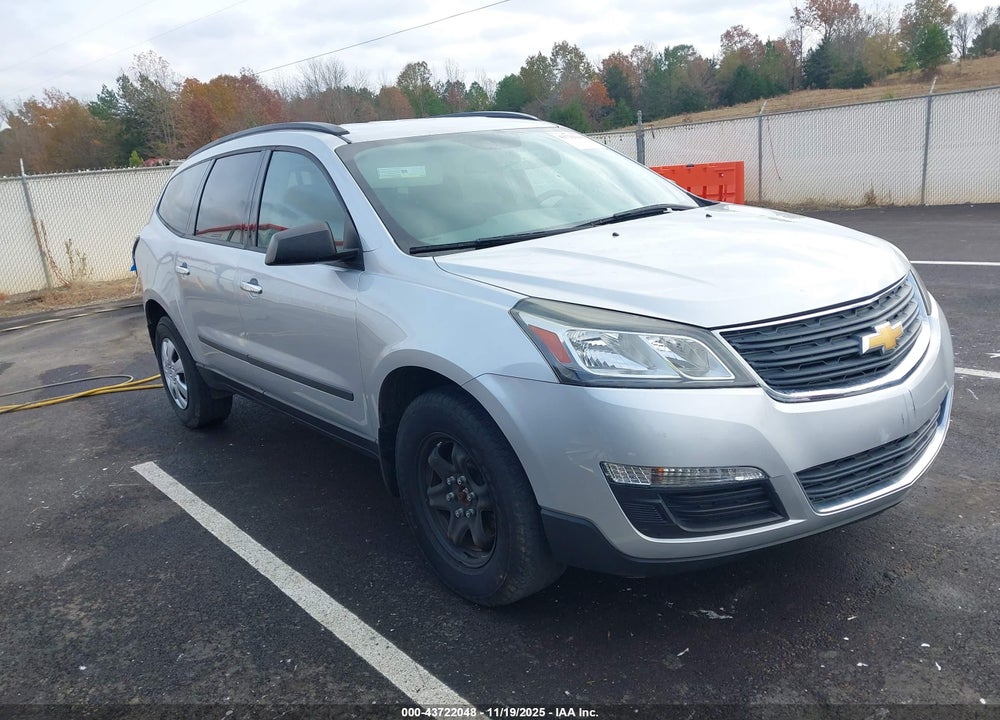 2017 CHEVROLET TRAVERSE LS VIN: 1GNKRFED0HJ328593