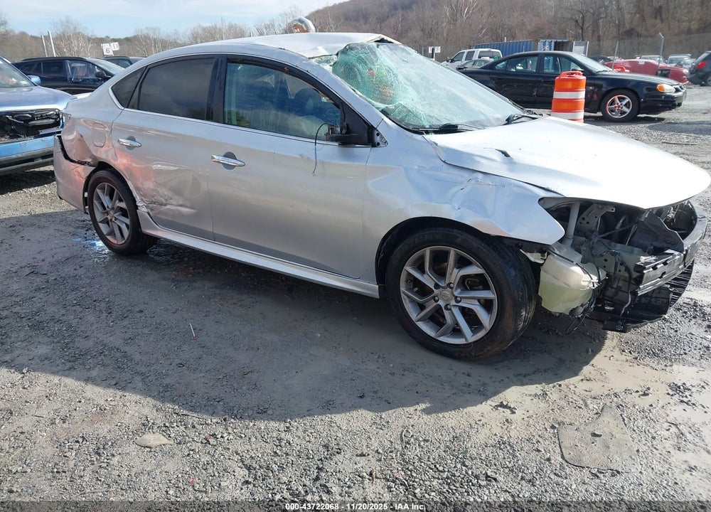 2013 NISSAN SENTRA SR VIN: 3N1AB7AP8DL661032