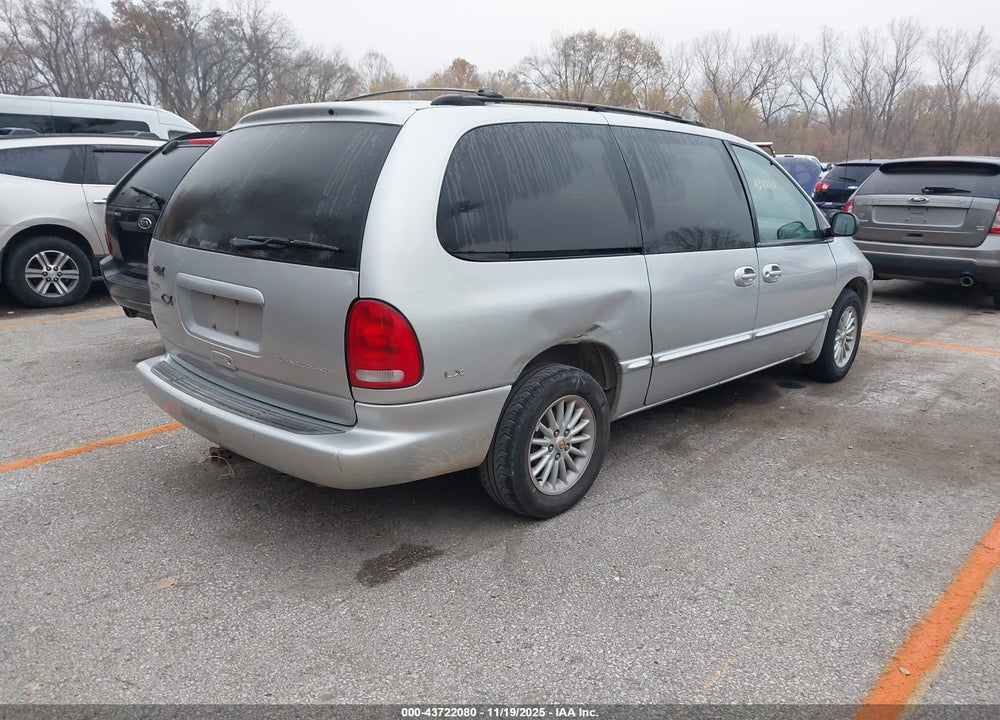 2000 CHRYSLER TOWN & COUNTRY LX VIN: 1C4GP44GXYB525141