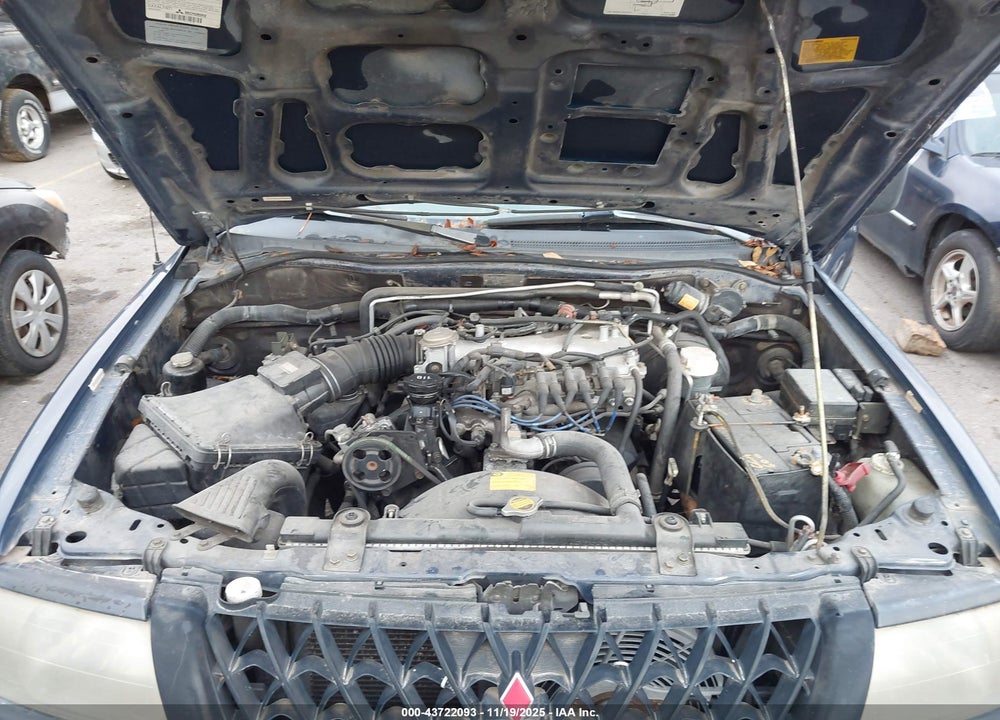 2001 MITSUBISHI MONTERO SPORT ES/LS VIN: JA4LS21H01P051380