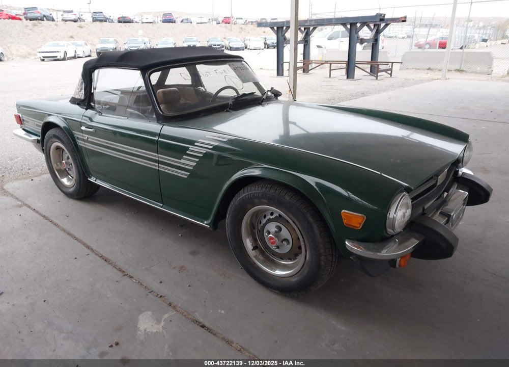 1976 TRIUMPH TR6 VIN: CF544584U