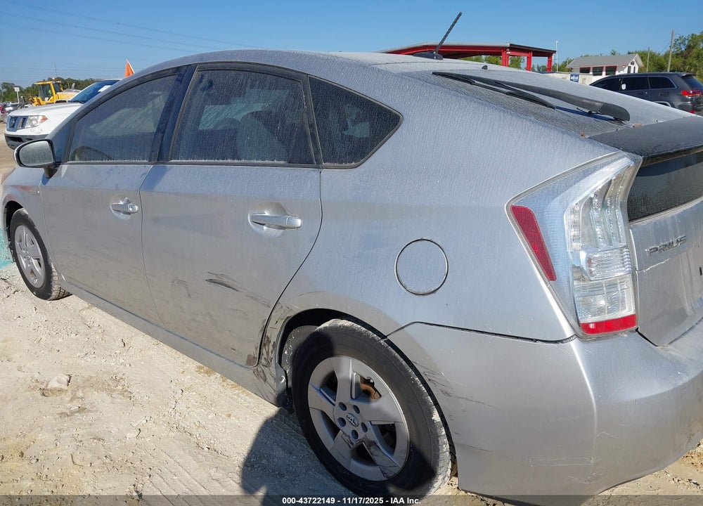 2011 TOYOTA PRIUS THREE VIN: JTDKN3DU8B5347574