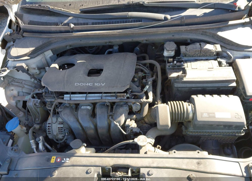 2017 HYUNDAI ELANTRA SE VIN: 5NPD74LFXHH099722