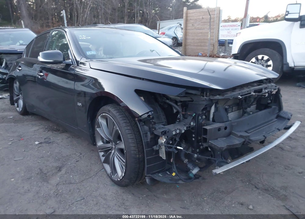 2018 INFINITI Q50 3.0T LUXE VIN: JN1EV7AR8JM434290