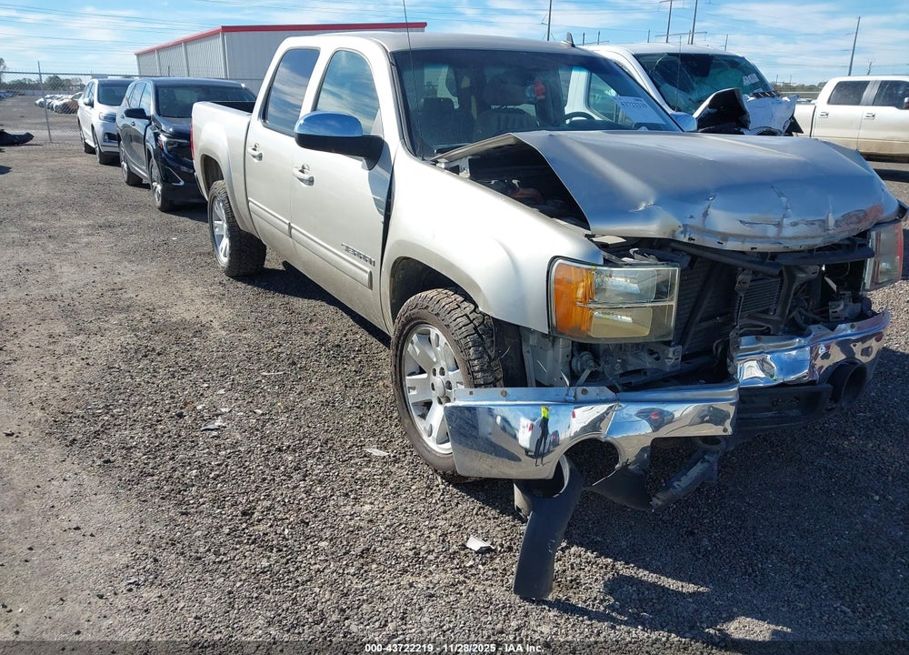 2008 GMC SIERRA C1500 VIN: 3GTEC13J48G220806