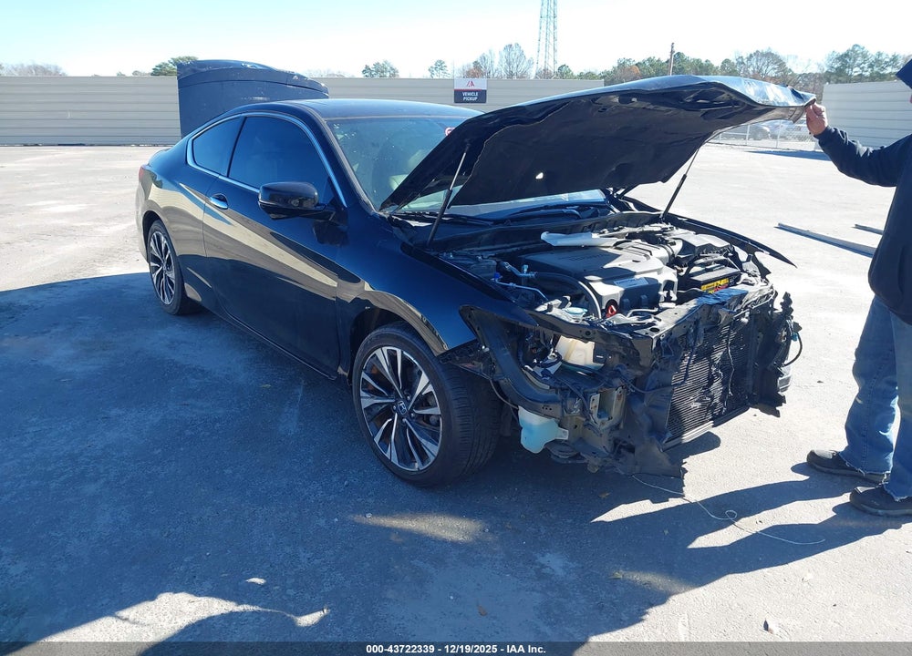 2017 HONDA ACCORD EX-L V6 VIN: 1HGCT2B8XHA005068