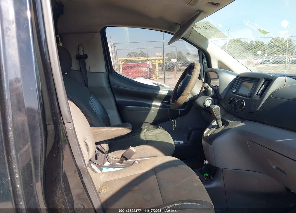 2013 NISSAN NV200 SV VIN: 3N6CM0KN5DK691032