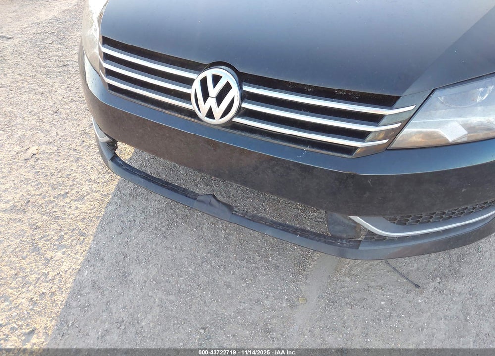 2015 VOLKSWAGEN PASSAT 1.8T SE VIN: 1VWBS7A35FC009902
