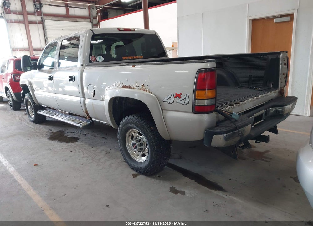2004 GMC SIERRA 2500HD SLT VIN: 1GTHK23U44F236998