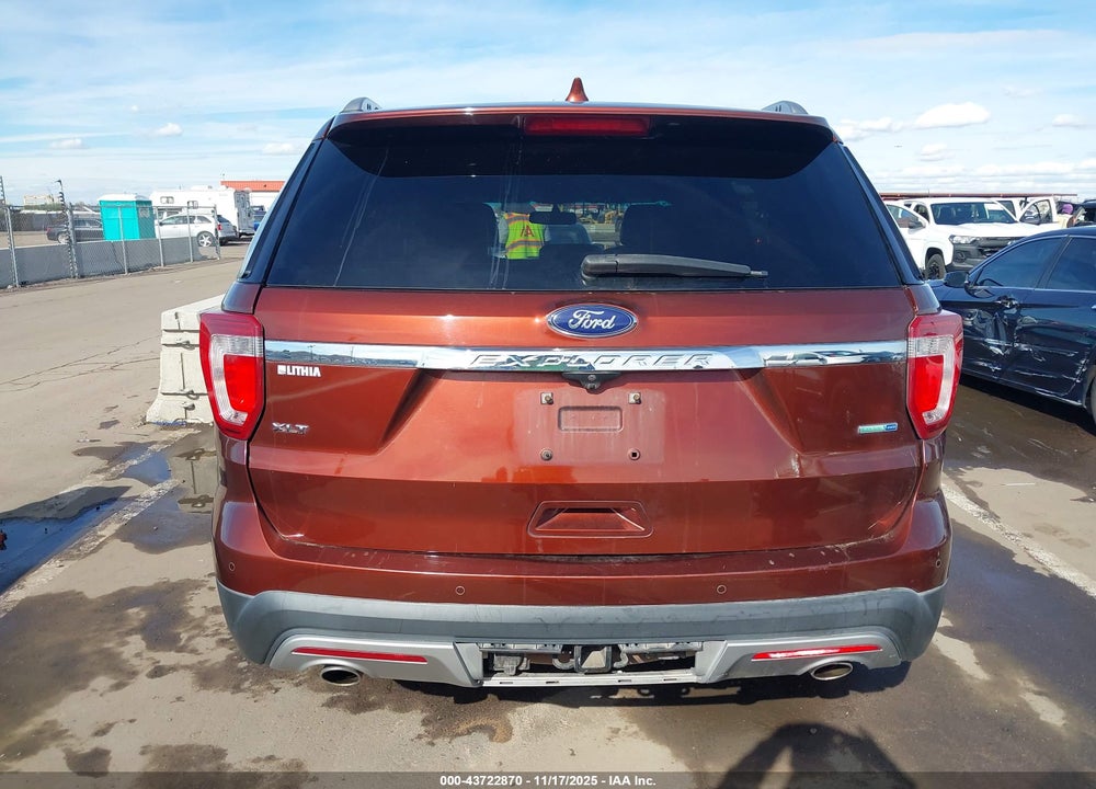 2016 FORD EXPLORER XLT VIN: 1FM5K8D82GGA25493