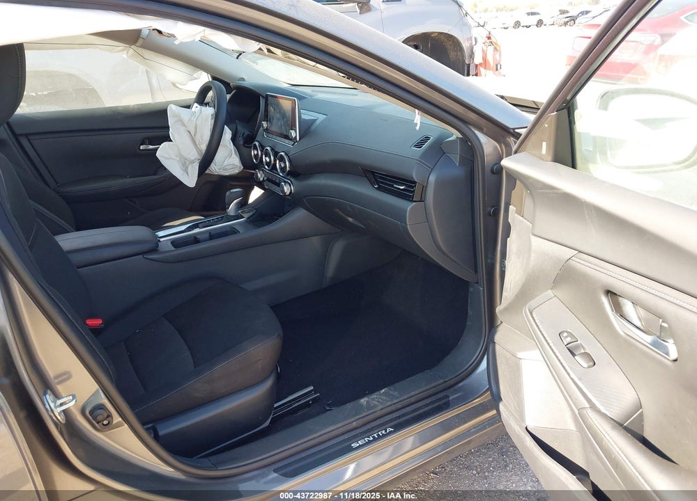 2025 NISSAN SENTRA SV VIN: 3N1AB8CV6SY410821