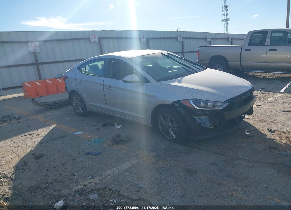 2017 HYUNDAI ELANTRA SE VIN: KMHD84LF1HU227912