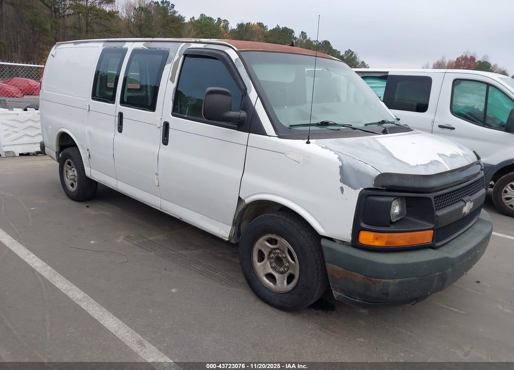 2004 CHEVROLET EXPRESS VIN: 1GCFG15X741247372