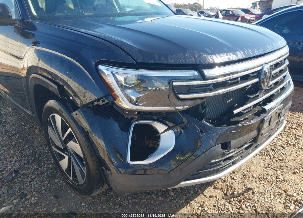 2024 VOLKSWAGEN ATLAS VIN: 1V2KR2CA6RC559173