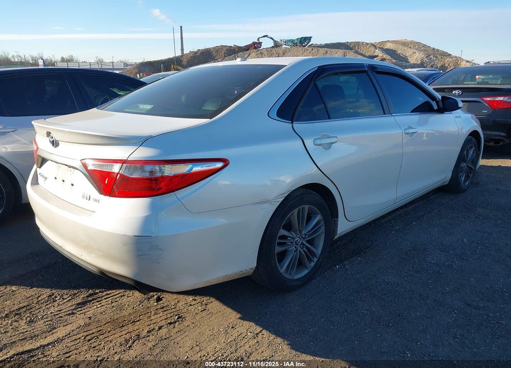 2015 TOYOTA CAMRY HYBRID SE VIN: 4T1BD1FK5FU156477