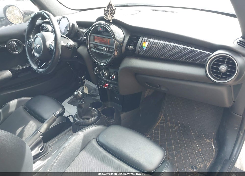 2014 MINI HARDTOP COOPER S VIN: WMWXM7C55ET970769