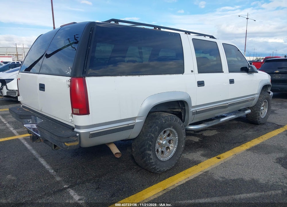 1997 CHEVROLET SUBURBAN 1500 VIN: 3GNFK16R0VG125784