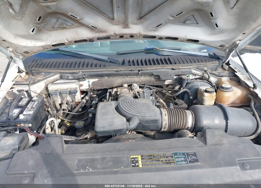 2003 FORD EXPEDITION XLT VIN: 1FMRU15W33LC62057