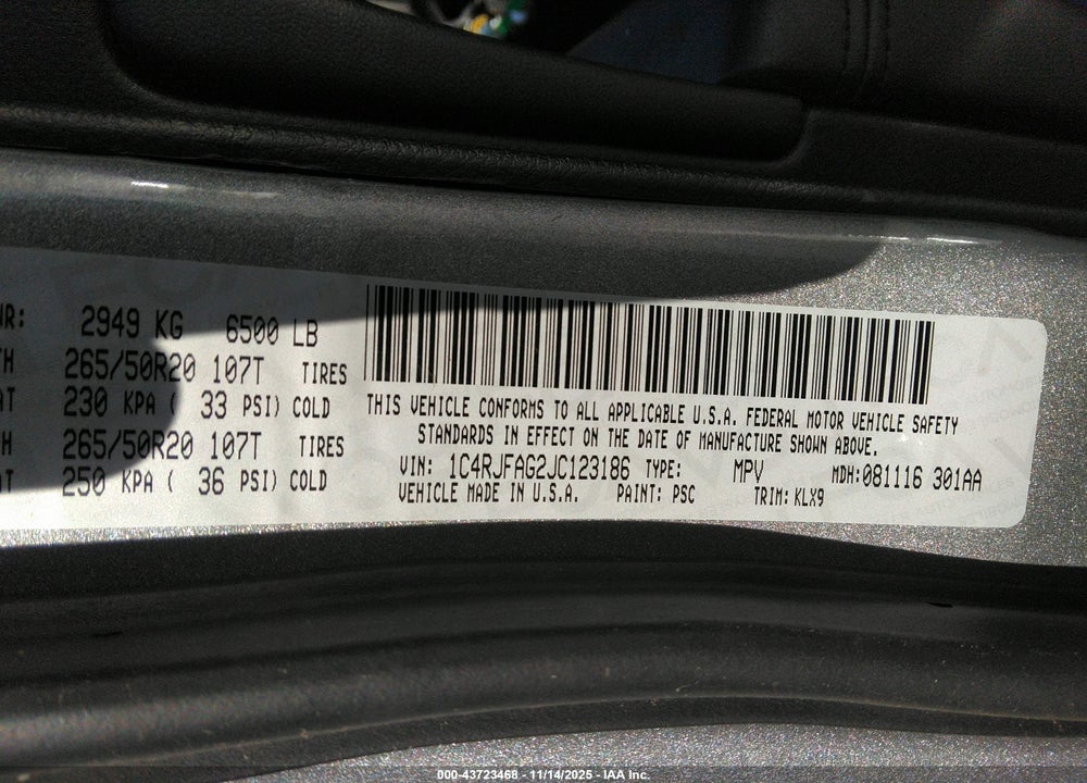 2018 JEEP GRAND CHEROKEE VIN: 1C4RJFAG2JC123186