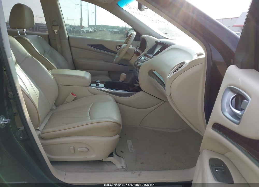 2014 INFINITI QX60 VIN: 5N1AL0MN3EC533821