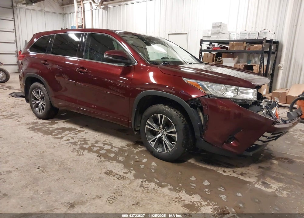 2017 TOYOTA HIGHLANDER LE VIN: 5TDBZRFH1HS377574