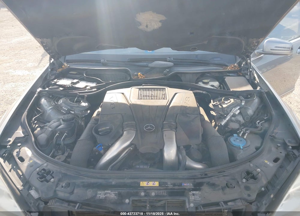 2012 MERCEDES-BENZ S CLASS VIN: WDDNG7DBXCA468652