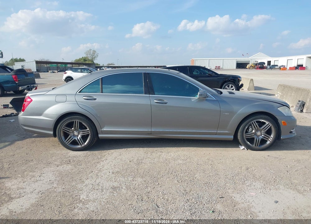2012 MERCEDES-BENZ S CLASS VIN: WDDNG7DBXCA468652