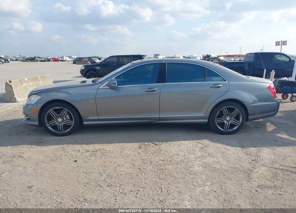 2012 MERCEDES-BENZ S CLASS VIN: WDDNG7DBXCA468652
