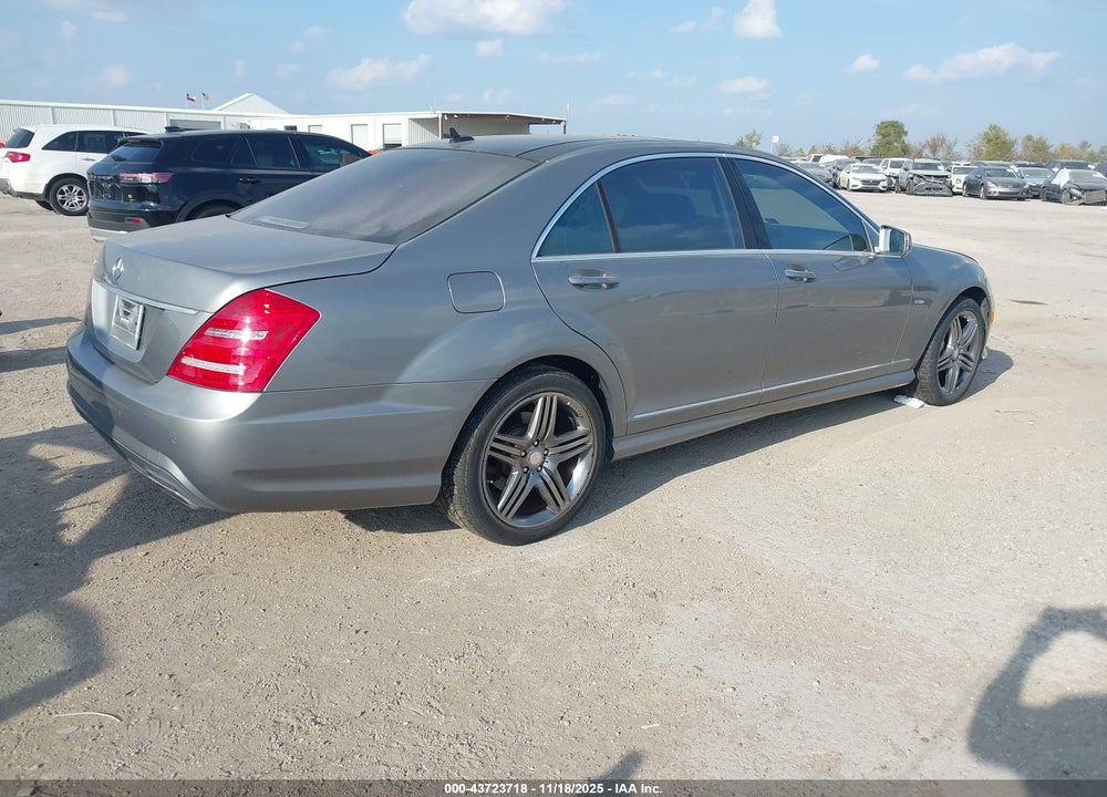 2012 MERCEDES-BENZ S CLASS VIN: WDDNG7DBXCA468652