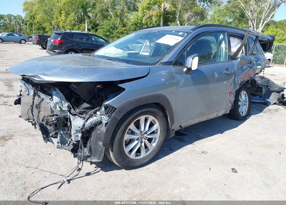 2022 TOYOTA COROLLA CROSS LE VIN: 7MUCAABG6NV026140