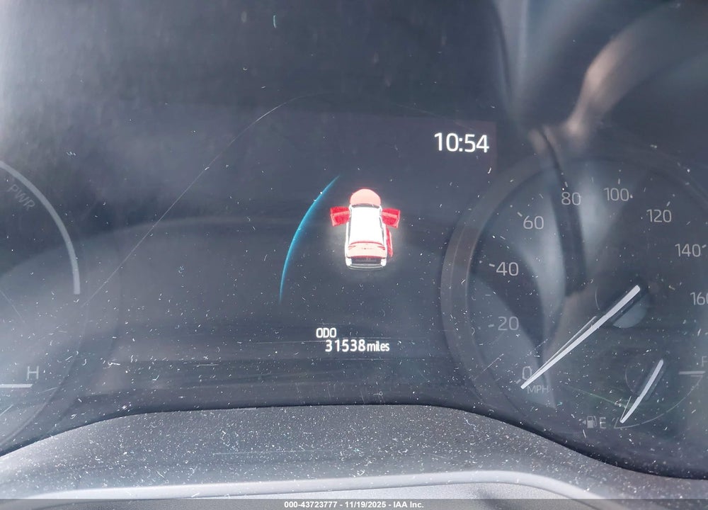 2025 TOYOTA SIENNA XLE 8 PASSENGER VIN: 5TDYRKECXSS238493