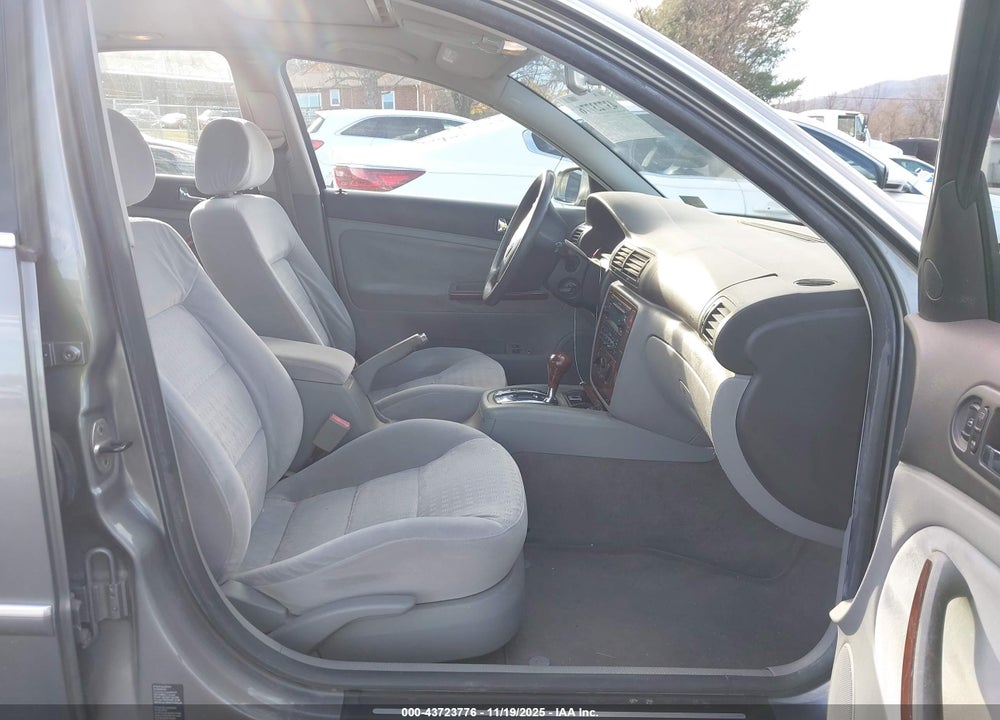 2003 VOLKSWAGEN PASSAT GLS V6 VIN: WVWPH63B33P358521