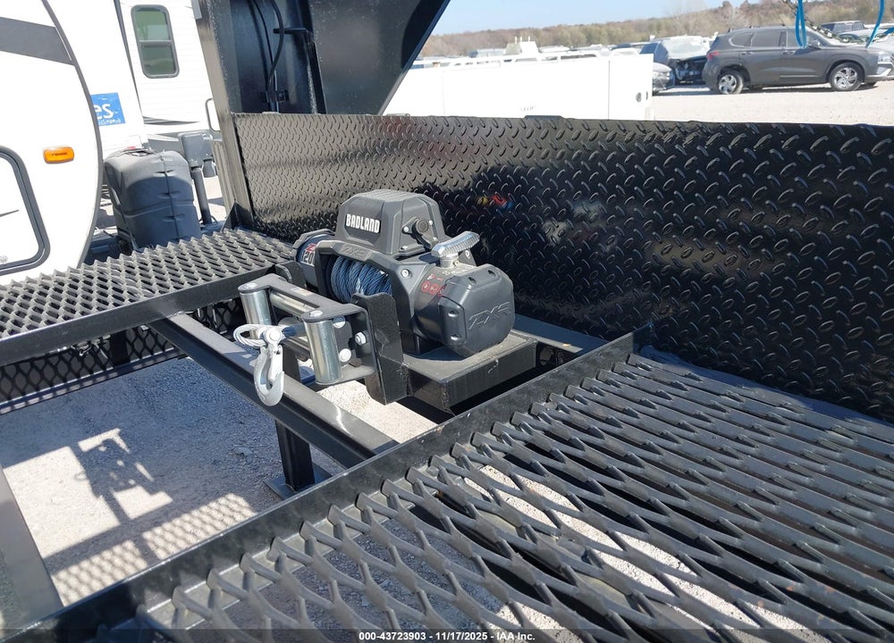 2025 MP TRAILERS OTHER VIN: 4M9BG4027S1144215
