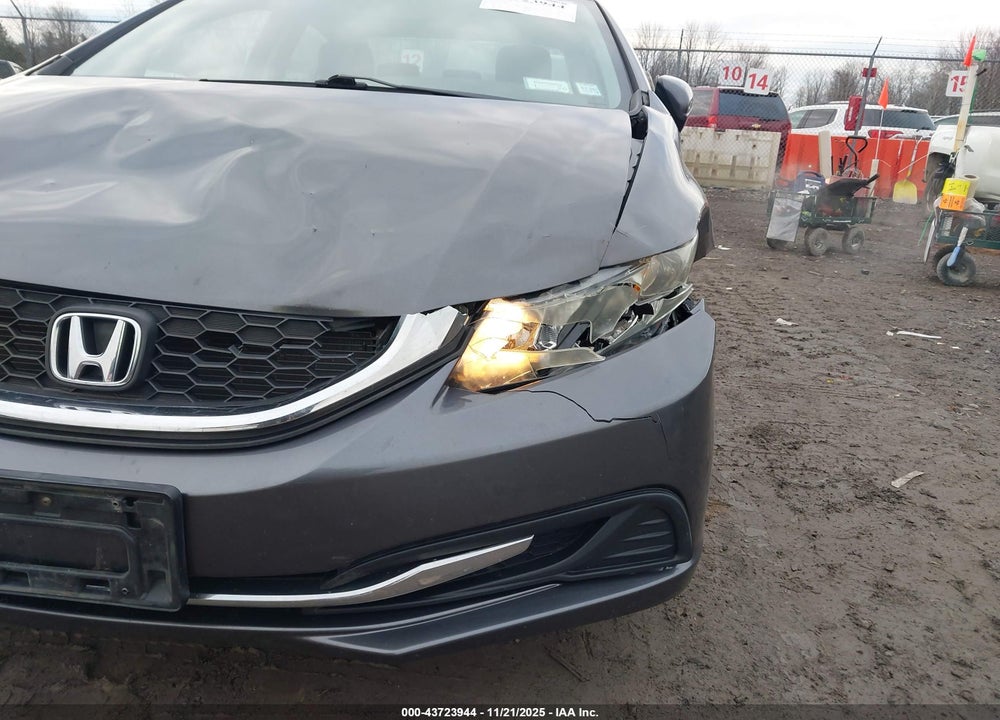 2015 HONDA CIVIC LX VIN: 19XFB2F51FE221819