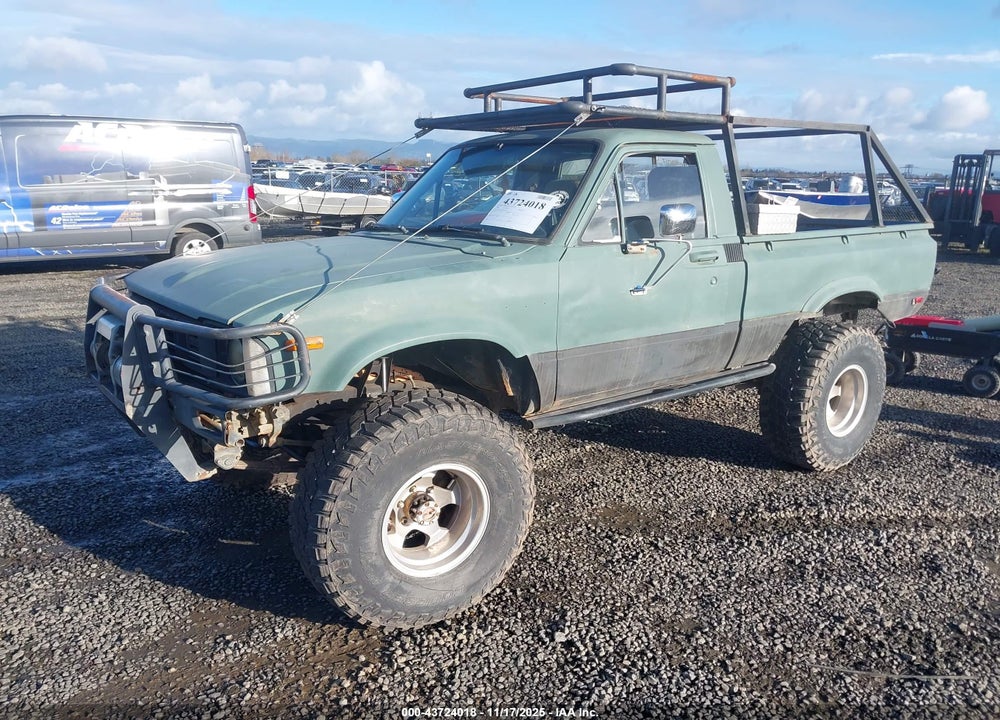 1981 TOYOTA PICKUP RN38 VIN: JT4RN38D4B0015895