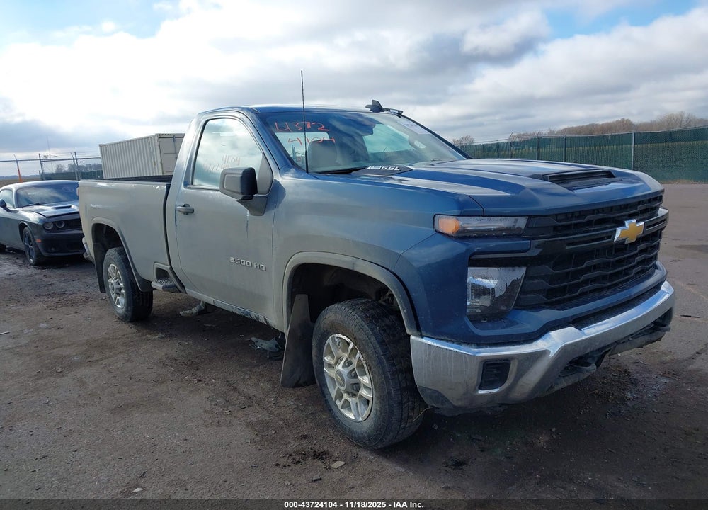 2024 CHEVROLET SILVERADO 2500HD 4WD  LONG BED WORK TRUCK VIN: 1GC3YLE72RF345652