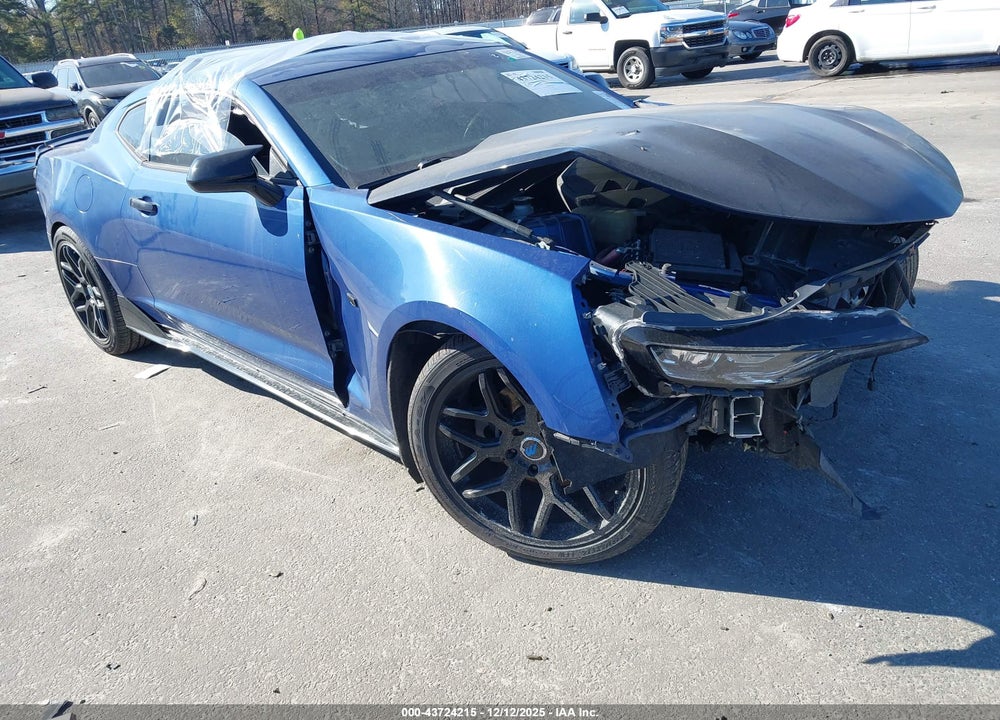 2019 CHEVROLET CAMARO 2LT VIN: 1G1FD1RS5K0126181