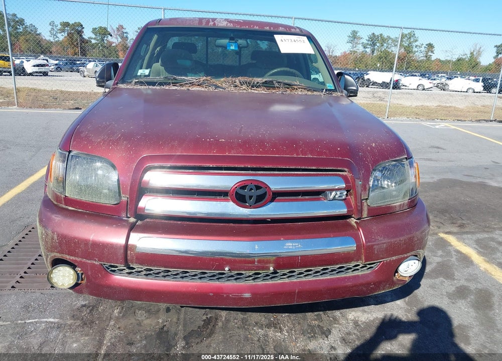 2004 TOYOTA TUNDRA SR5 V8 VIN: 5TBBT44144S452409