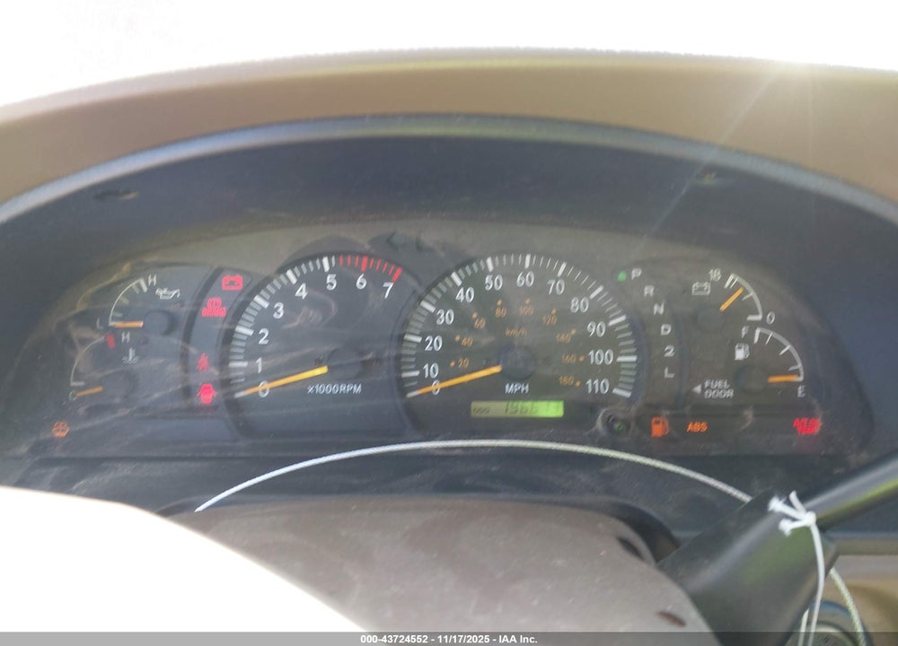 2004 TOYOTA TUNDRA SR5 V8 VIN: 5TBBT44144S452409