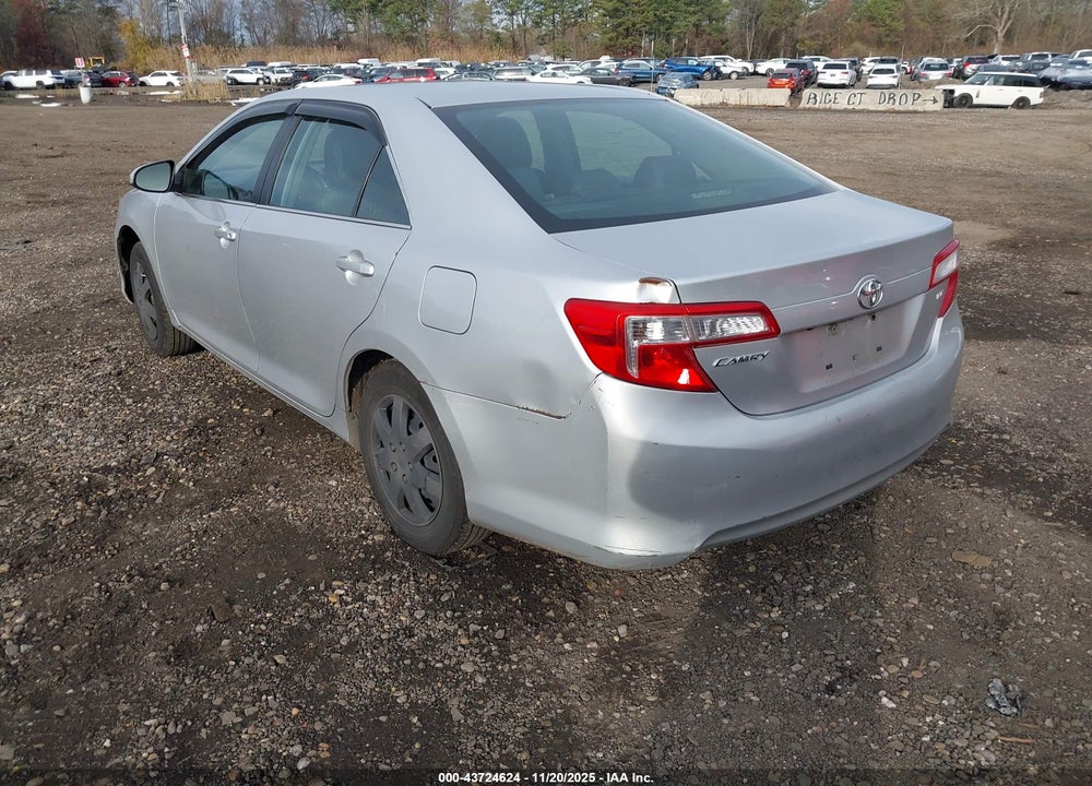 2014 TOYOTA CAMRY LE VIN: 4T1BF1FK5EU405711