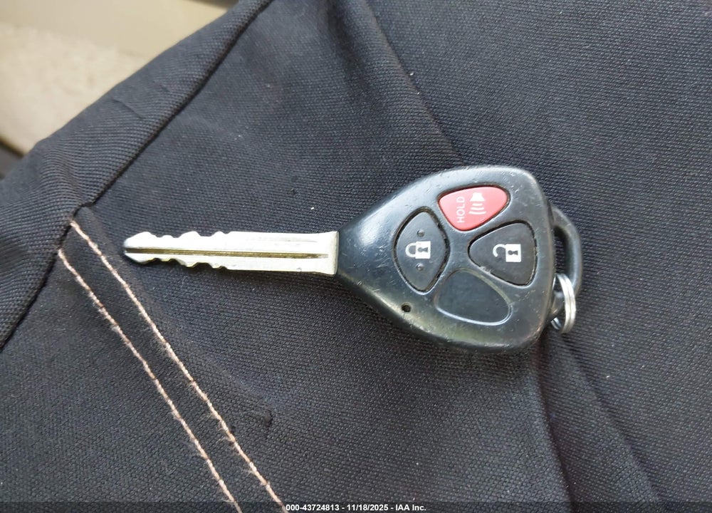 2010 TOYOTA RAV4 VIN: JTMJF4DV2A5020187