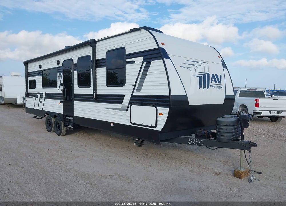 2025 GRAND DESIGN MOMENTUM 27M VIN: 573TM3221S1222375