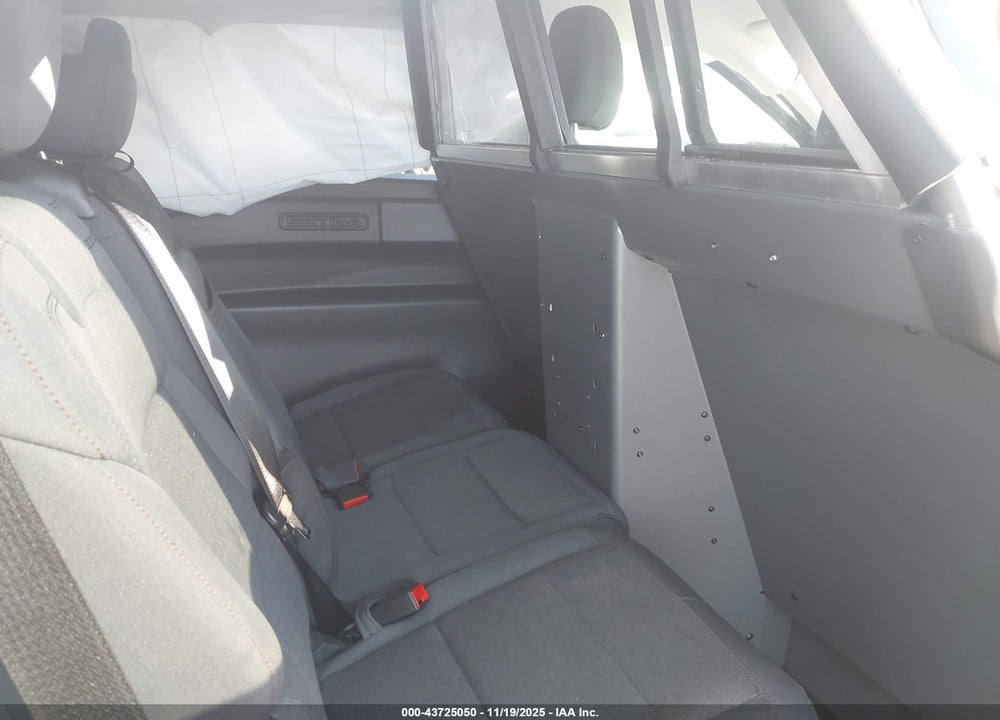 2025 FORD EXPLORER ACTIVE VIN: 1FMUK8DH4SGA19750