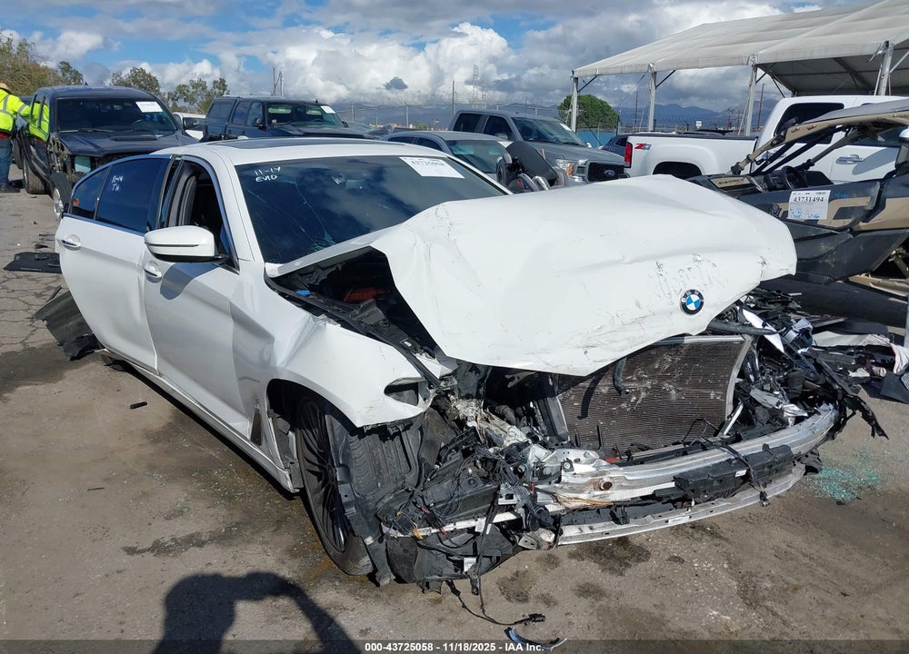 2018 BMW 530E IPERFORMANCE VIN: WBAJA9C54JB034636