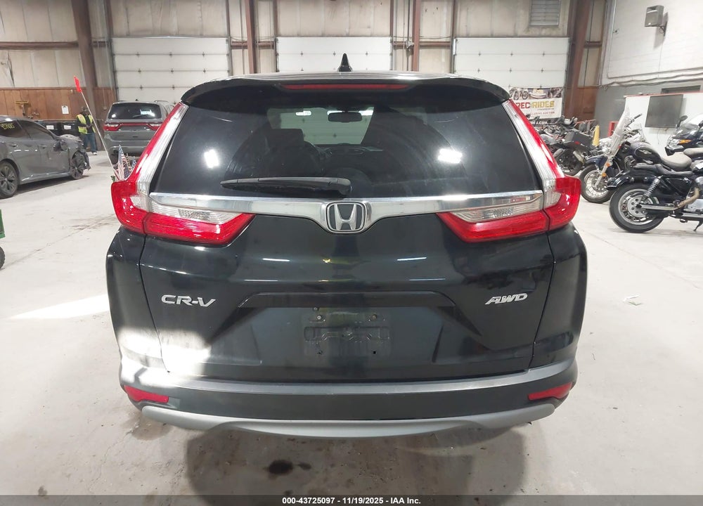 2018 HONDA CR-V VIN: 2HKRW2H8XJH643293