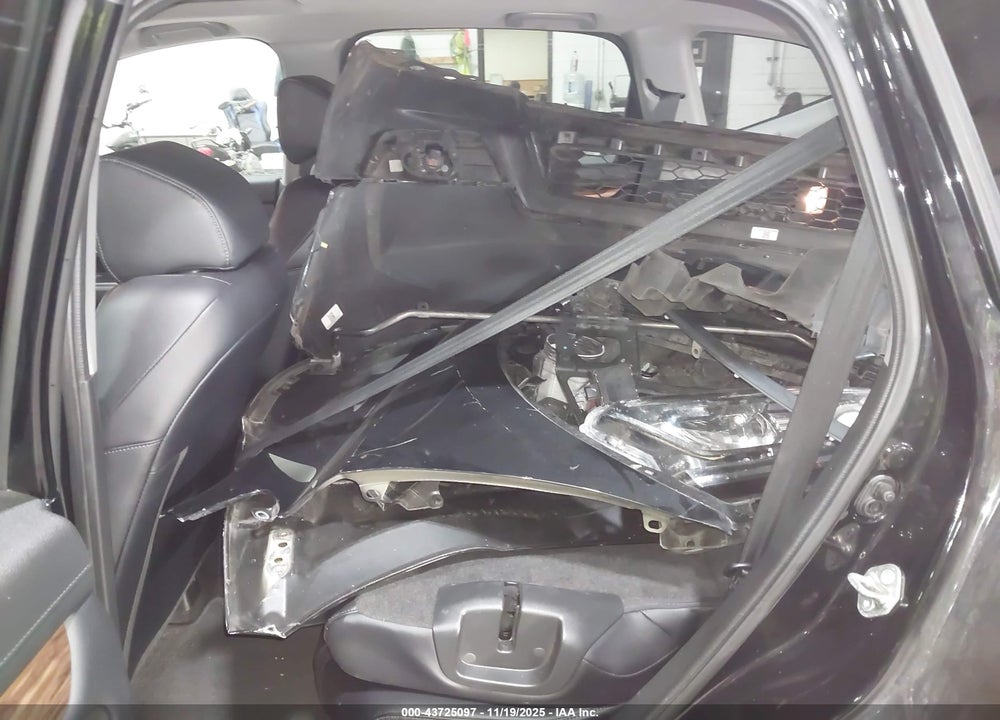 2018 HONDA CR-V VIN: 2HKRW2H8XJH643293