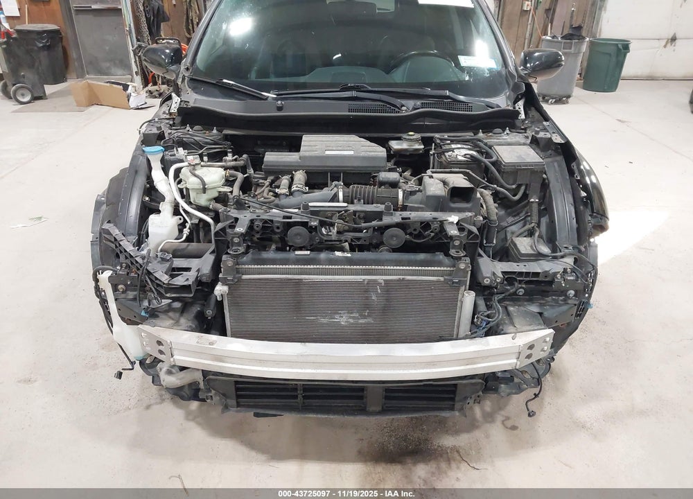 2018 HONDA CR-V VIN: 2HKRW2H8XJH643293