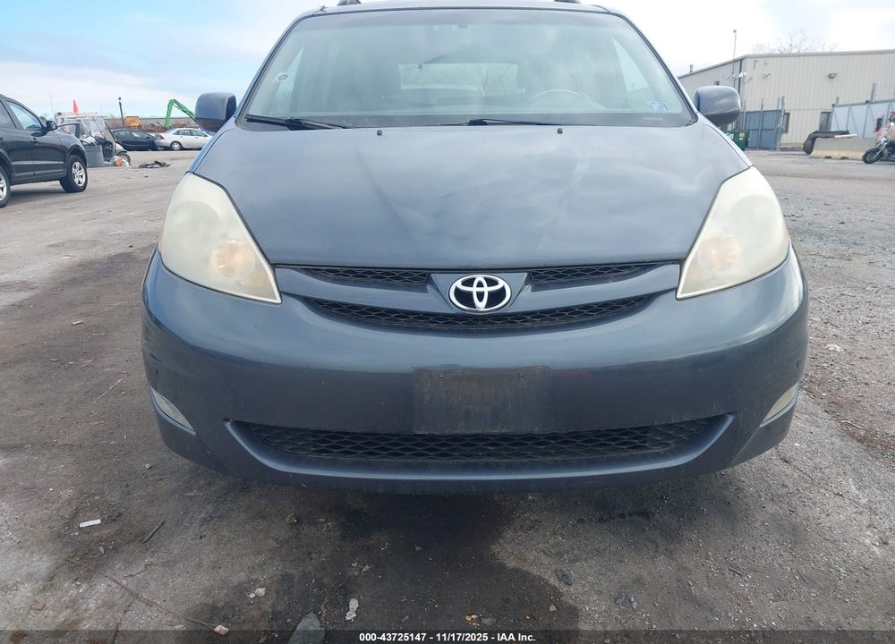 2009 TOYOTA SIENNA XLE VIN: 5TDZK22C19S237823