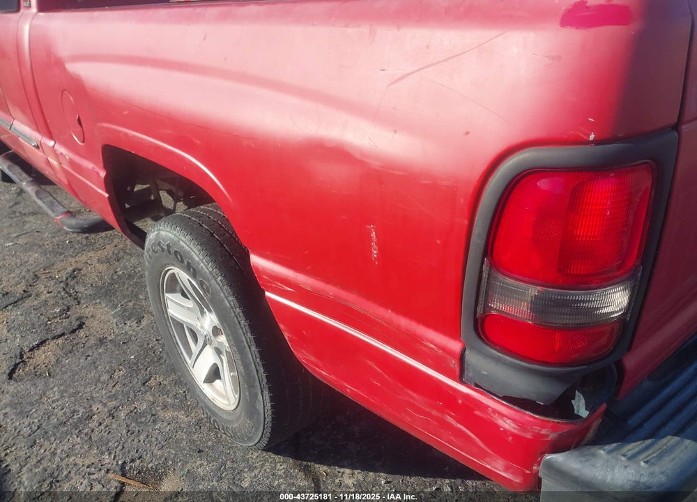2001 DODGE RAM 1500 ST VIN: 3B7HC13Y71M552529